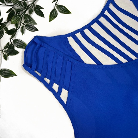 Suzy Shier Blue Blouse - Picture 3 of 5